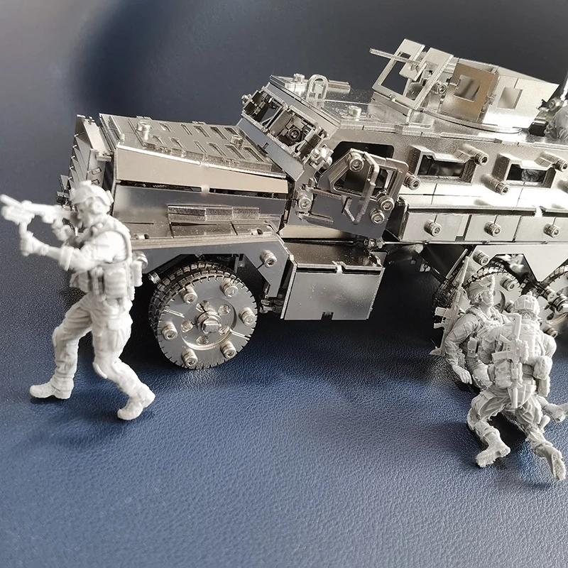 Microworld 3D 금속 퍼즐 기갑 매복 보호 자 - Metal 3D Puzzle Stainless Model Kit 리뷰 및 가격
